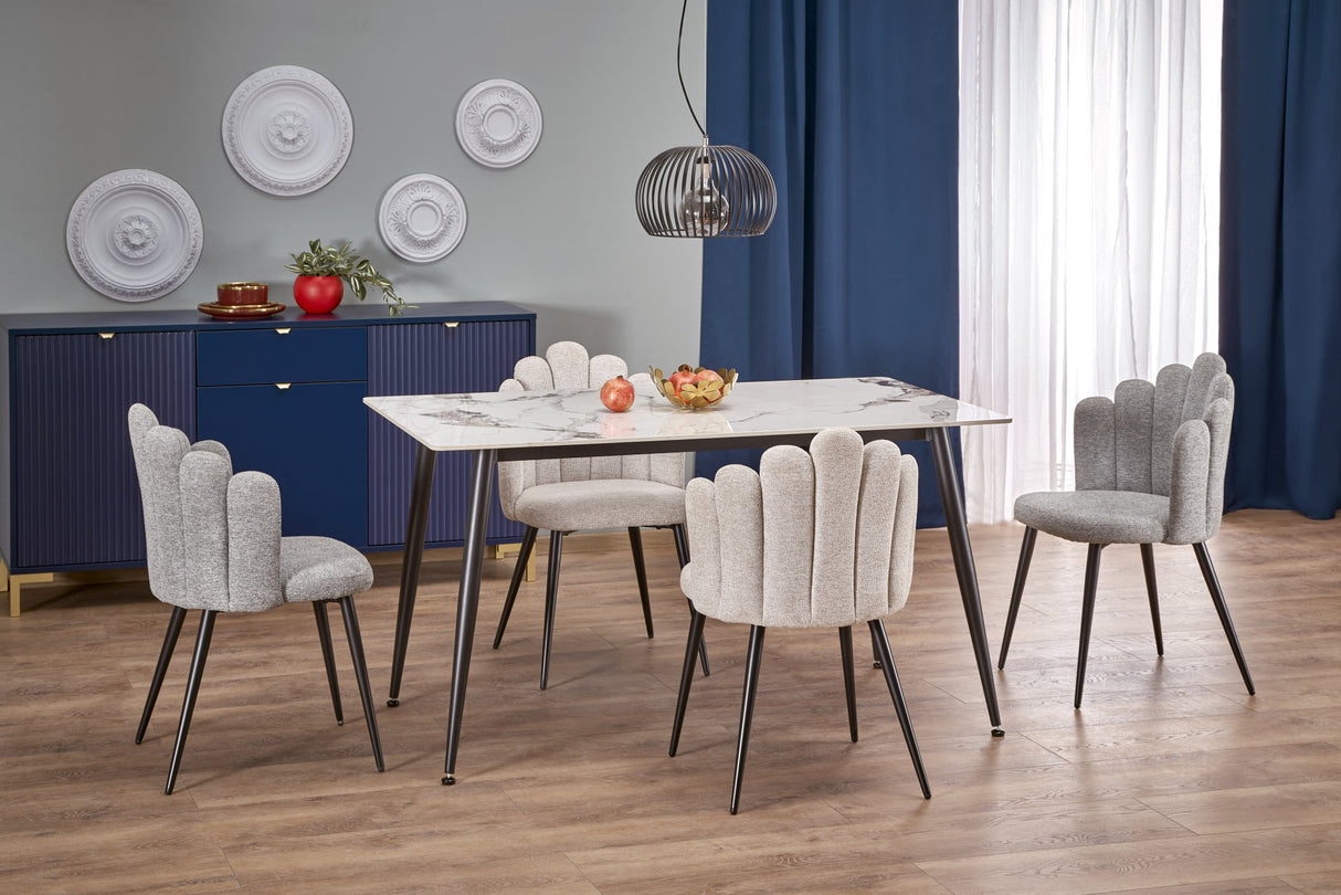 Dining Table HA9373