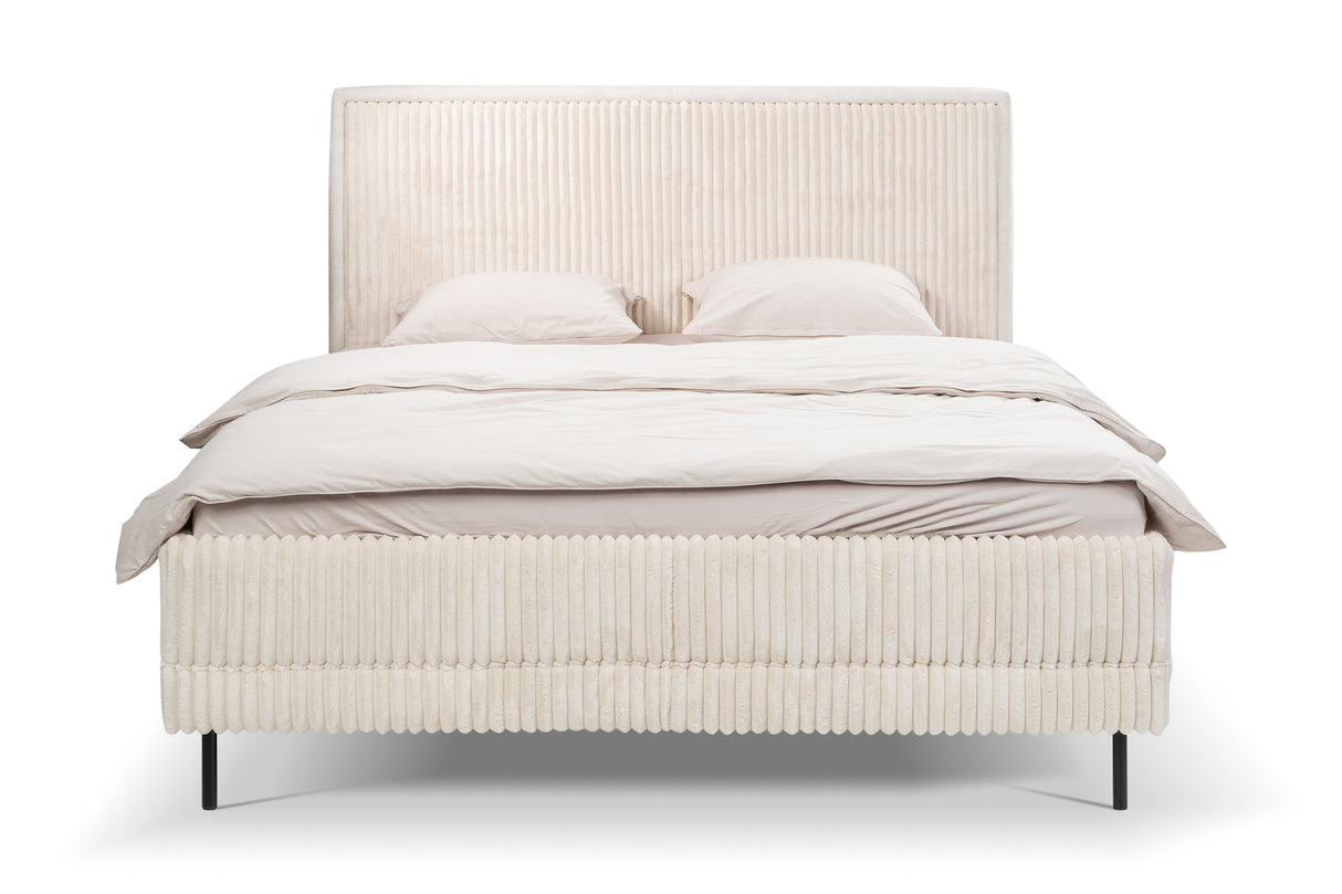 Bed BE153