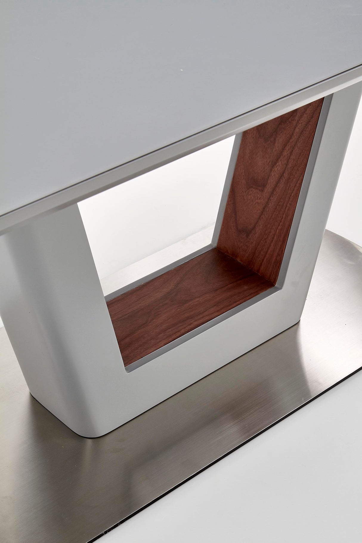 Dining Table HA2384