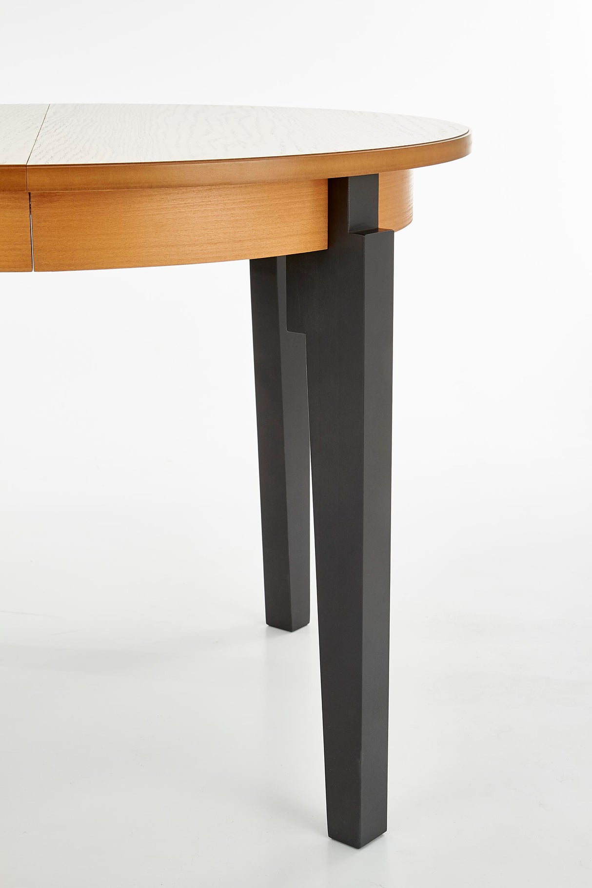 Dining Table HA1020