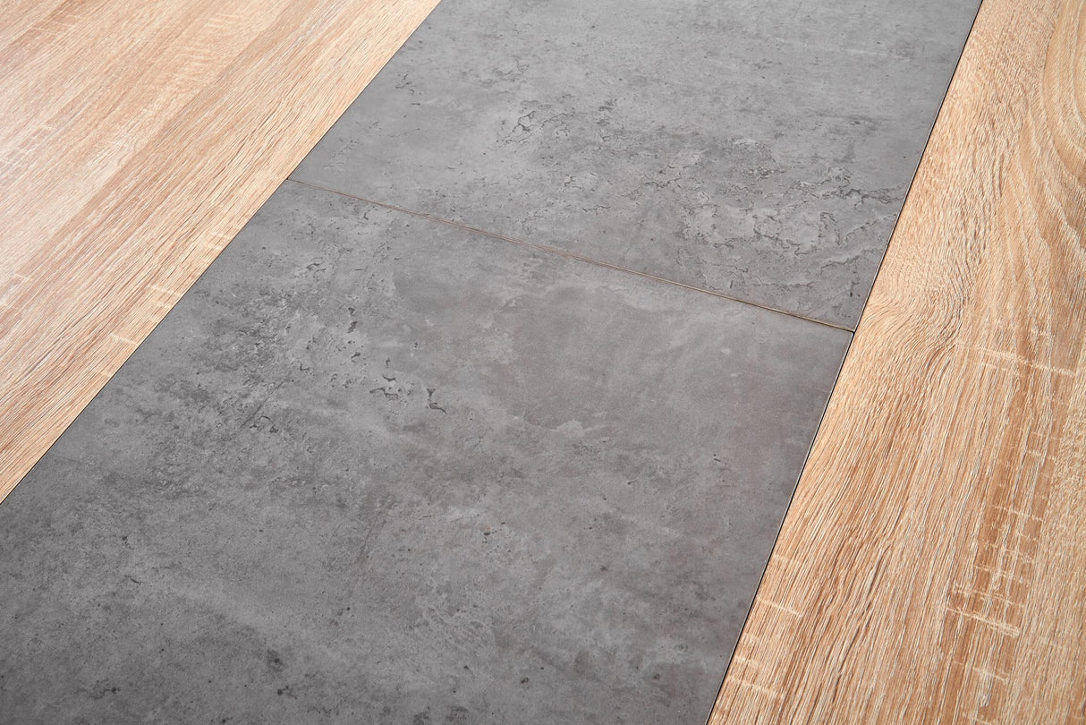 Dining Table HA1584