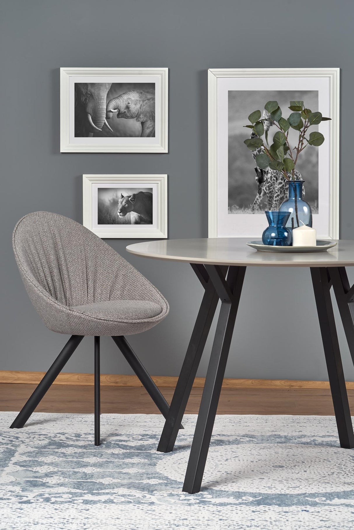 Dining Table HA4398