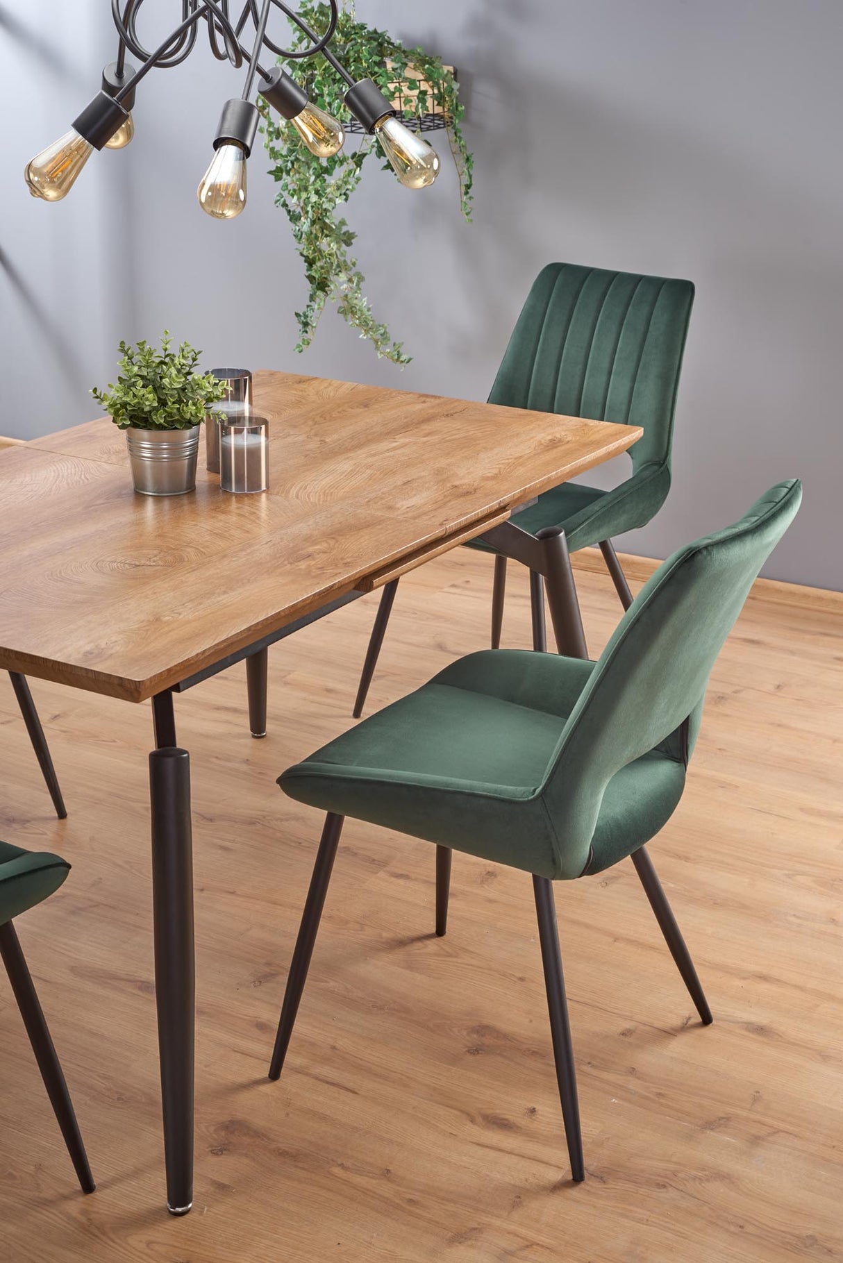 Dining Table HA2647