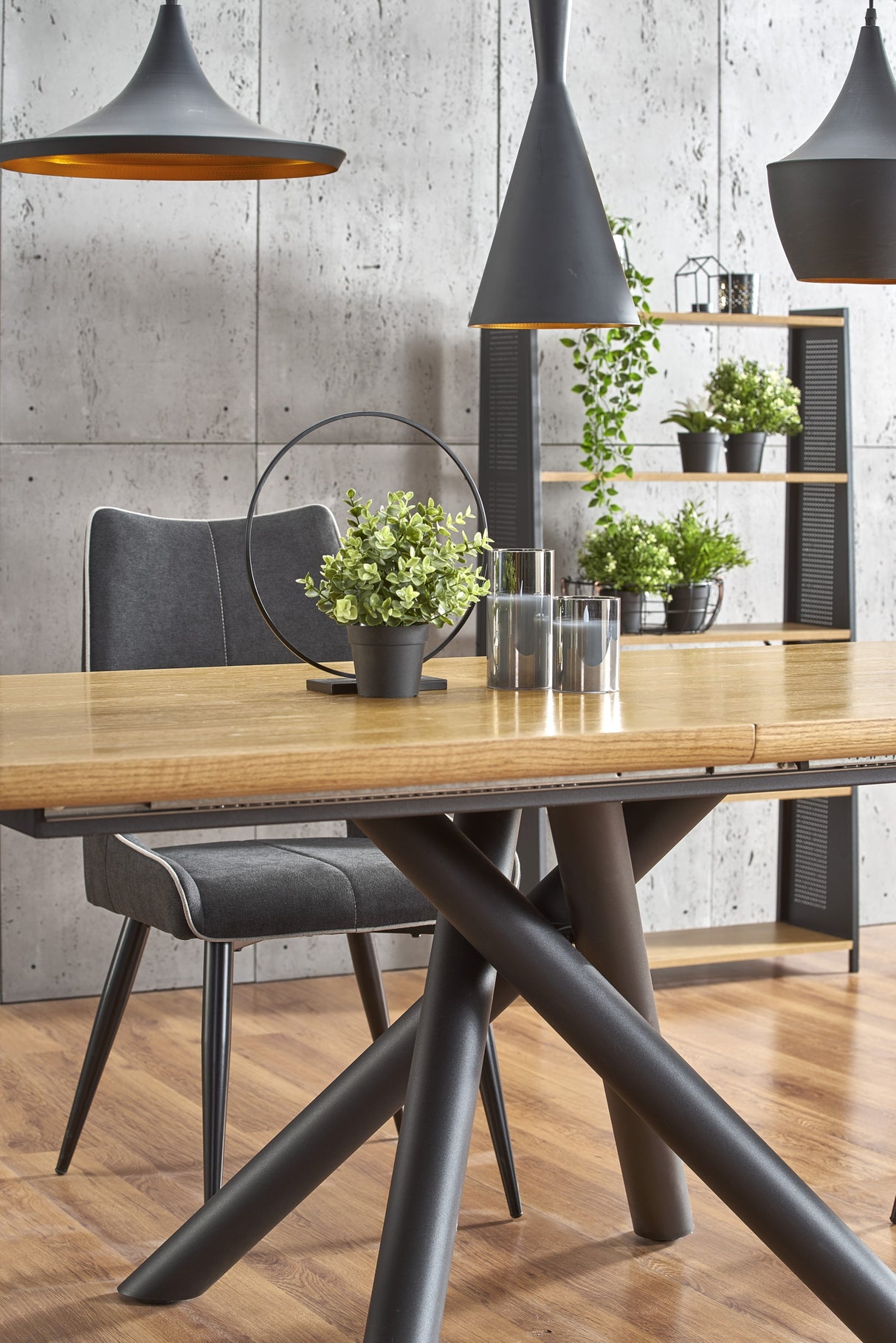 Dining Table HA8872