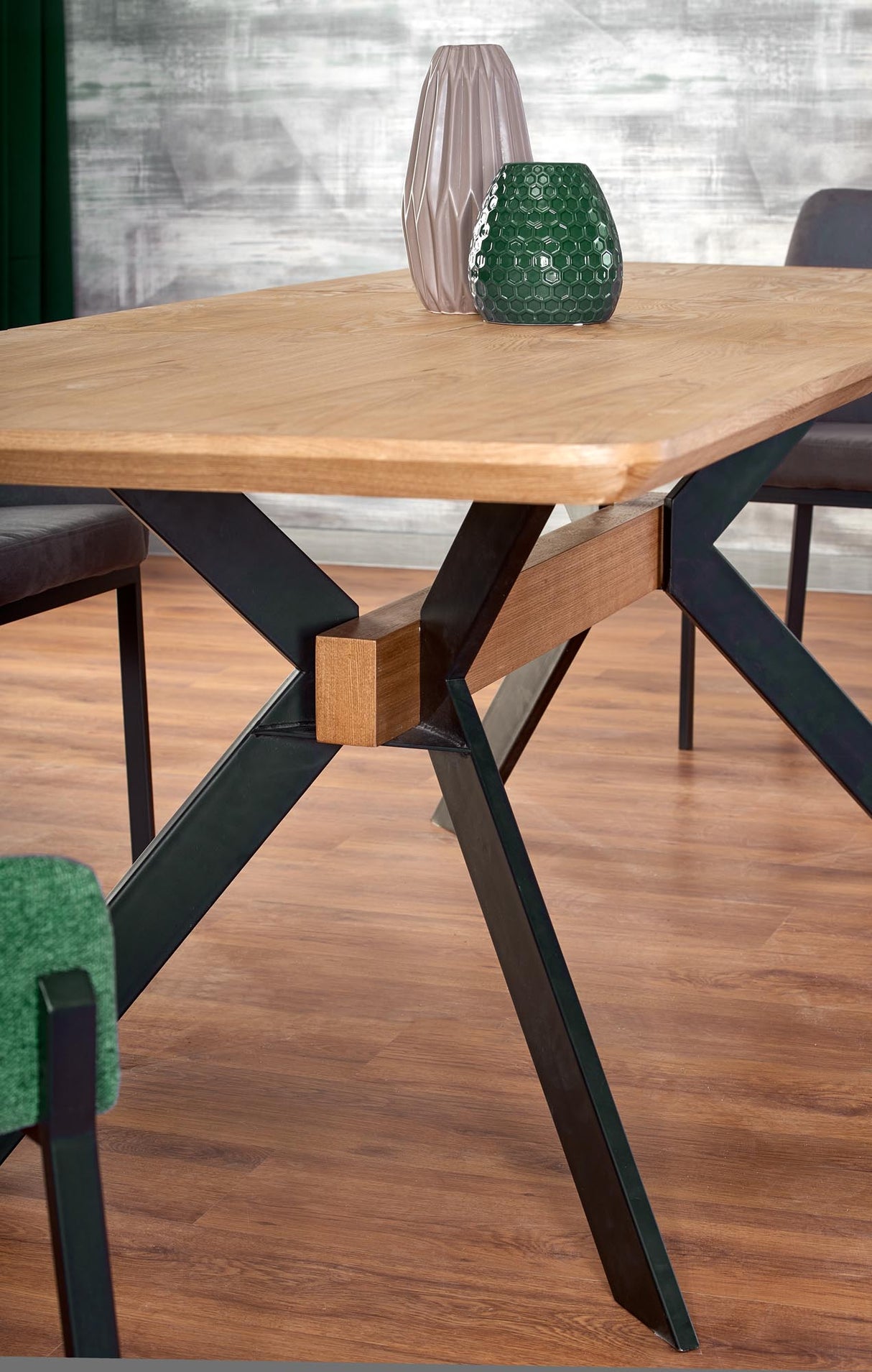 Dining Table HA2457