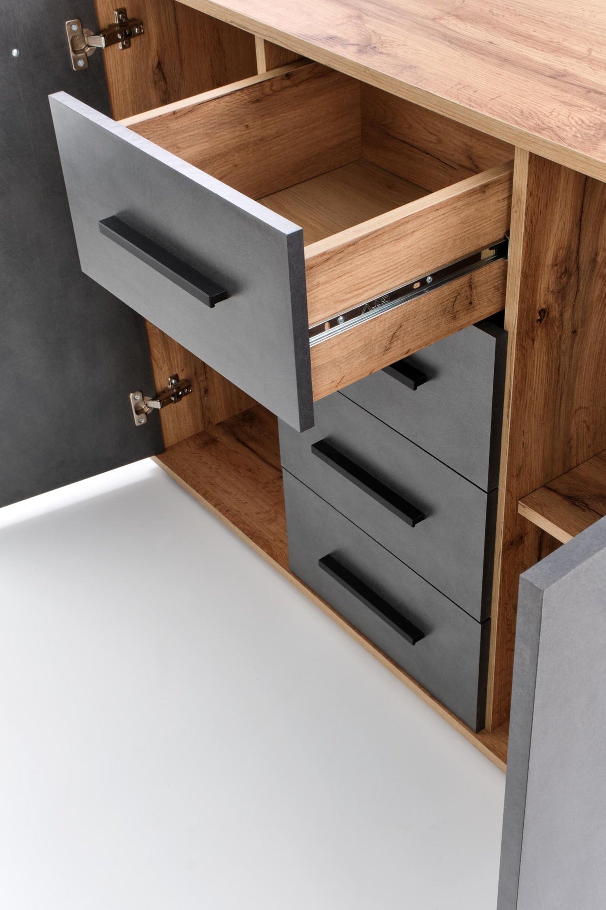 Chest of Drawer HA2929