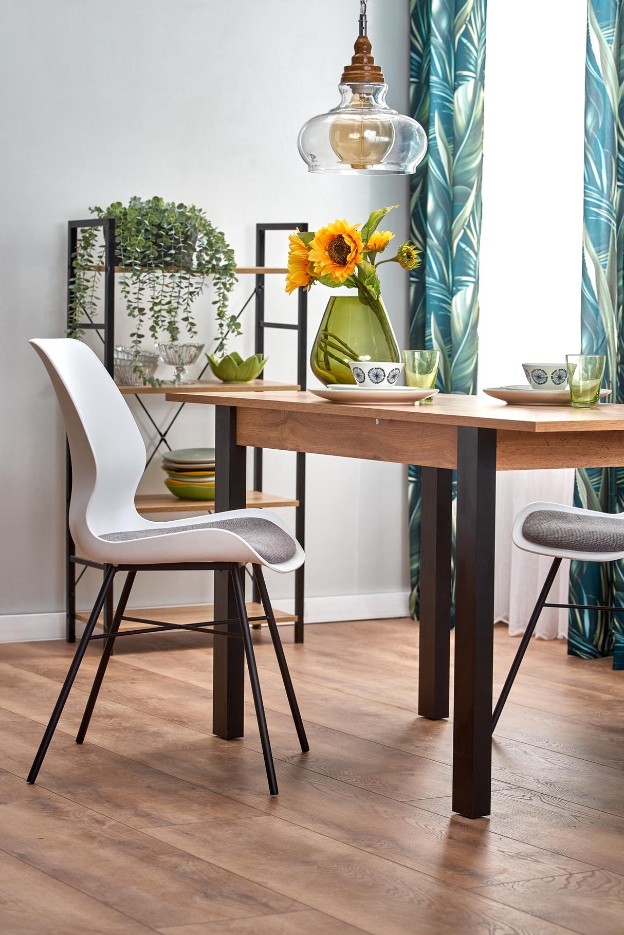 Dining Table HA5536