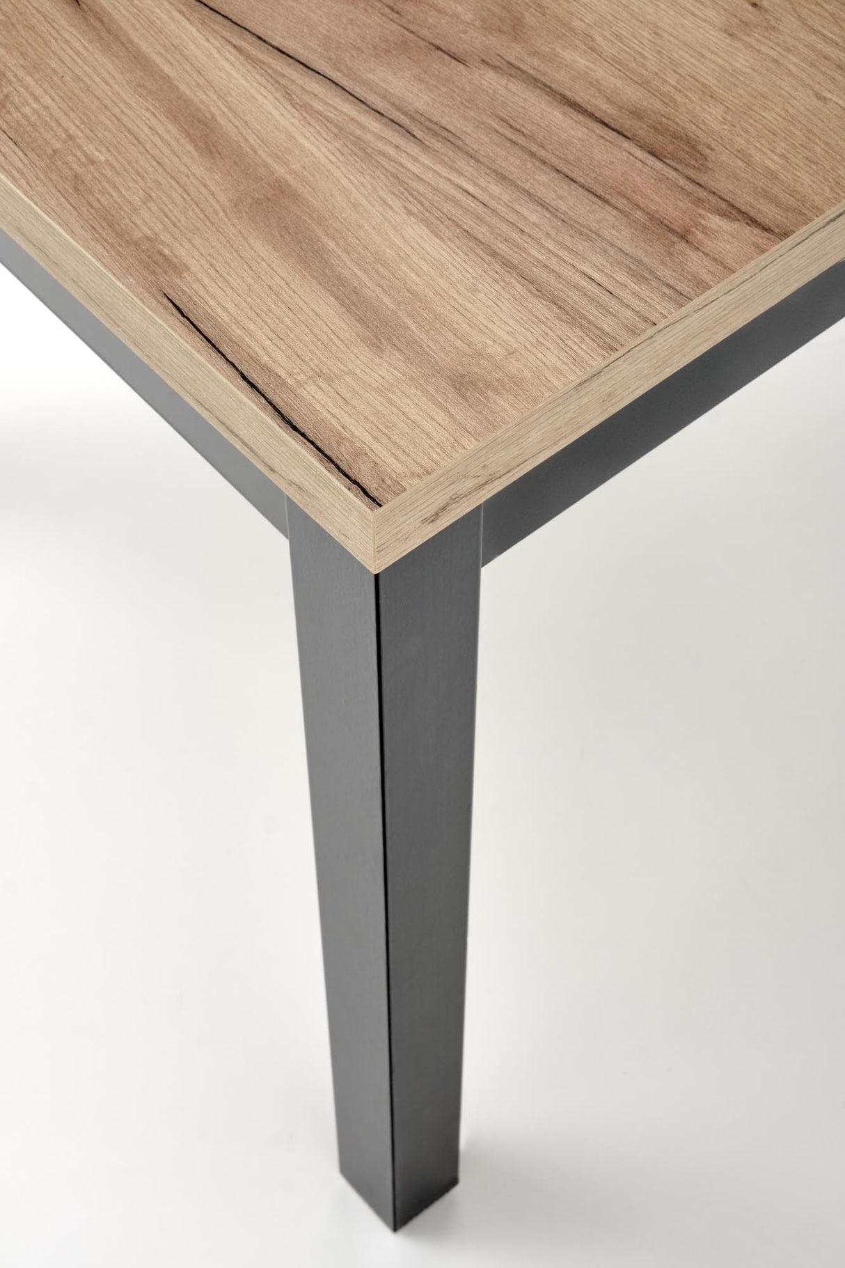 Dining Table HA4711