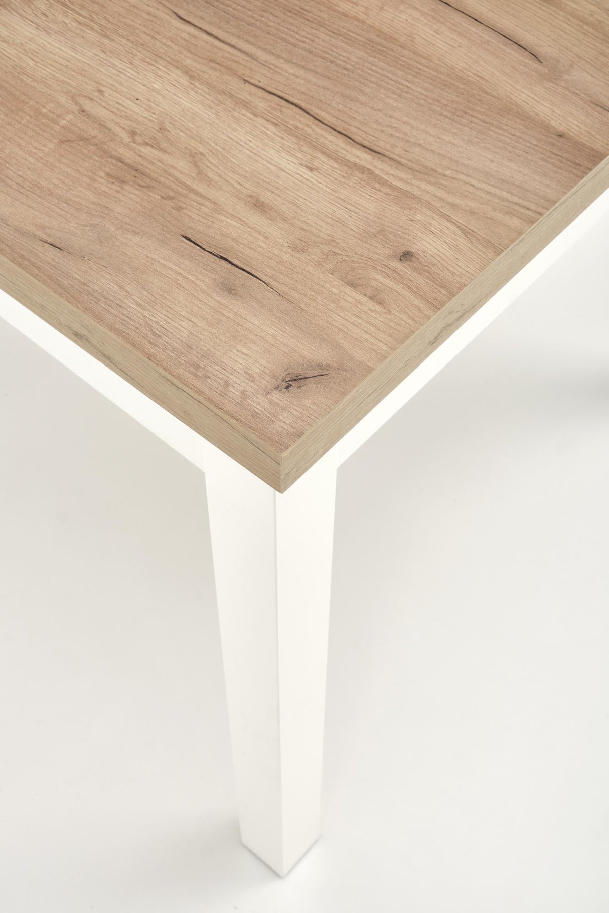 Dining Table HA4711