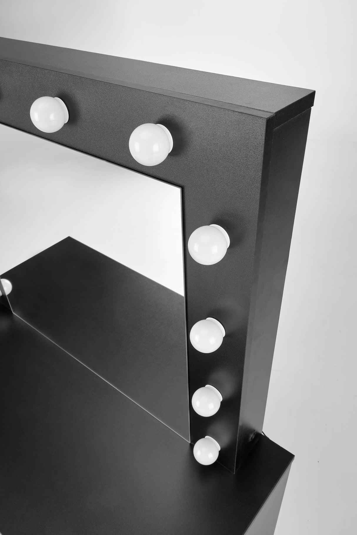 Desk HA3082