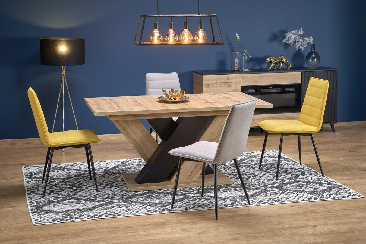 Dining Table HA2018