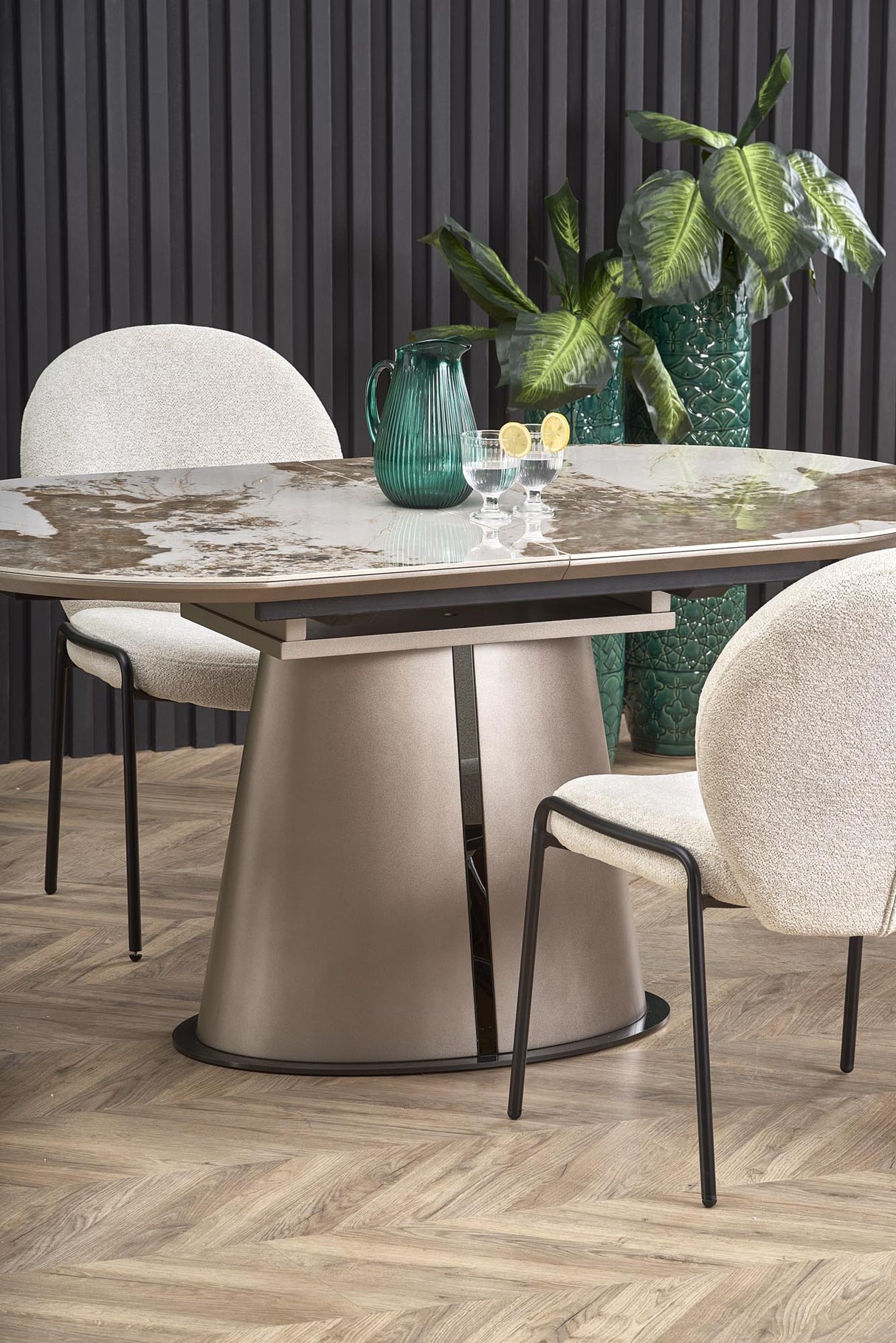 Dining Table HA2912