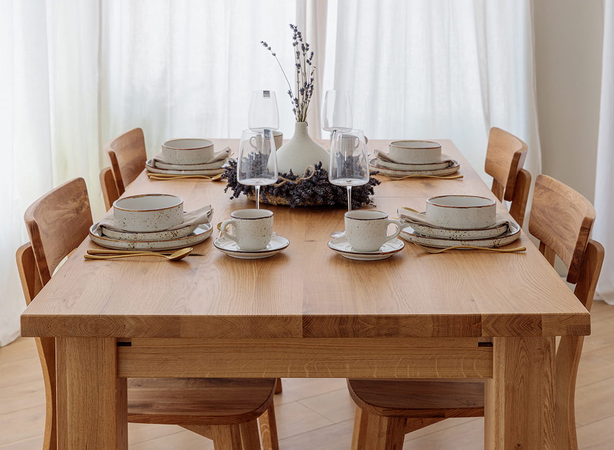 Dining Table KT1049