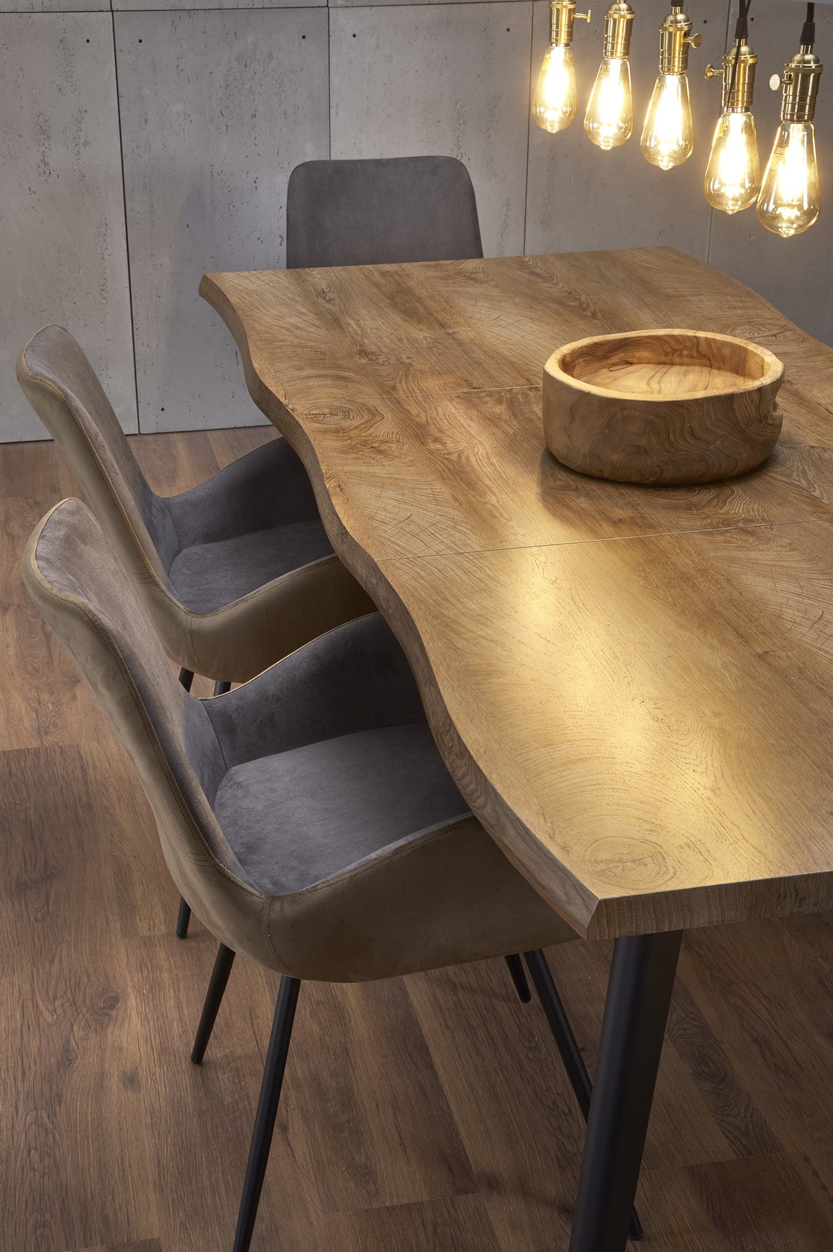 Dining Table HA1434